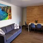 Charme Apartment *