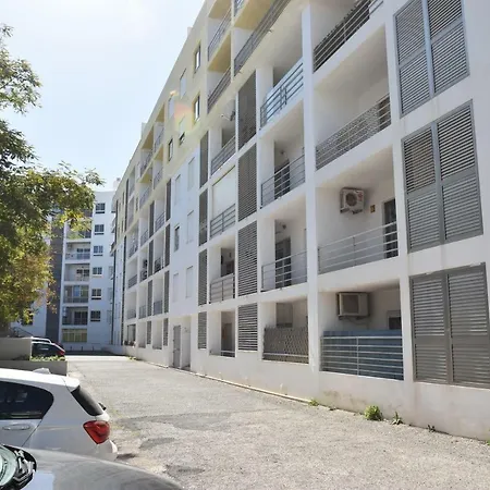 Apartment Charme
