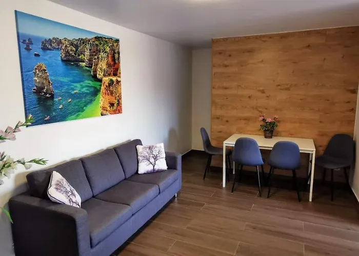 Charme Apartment *